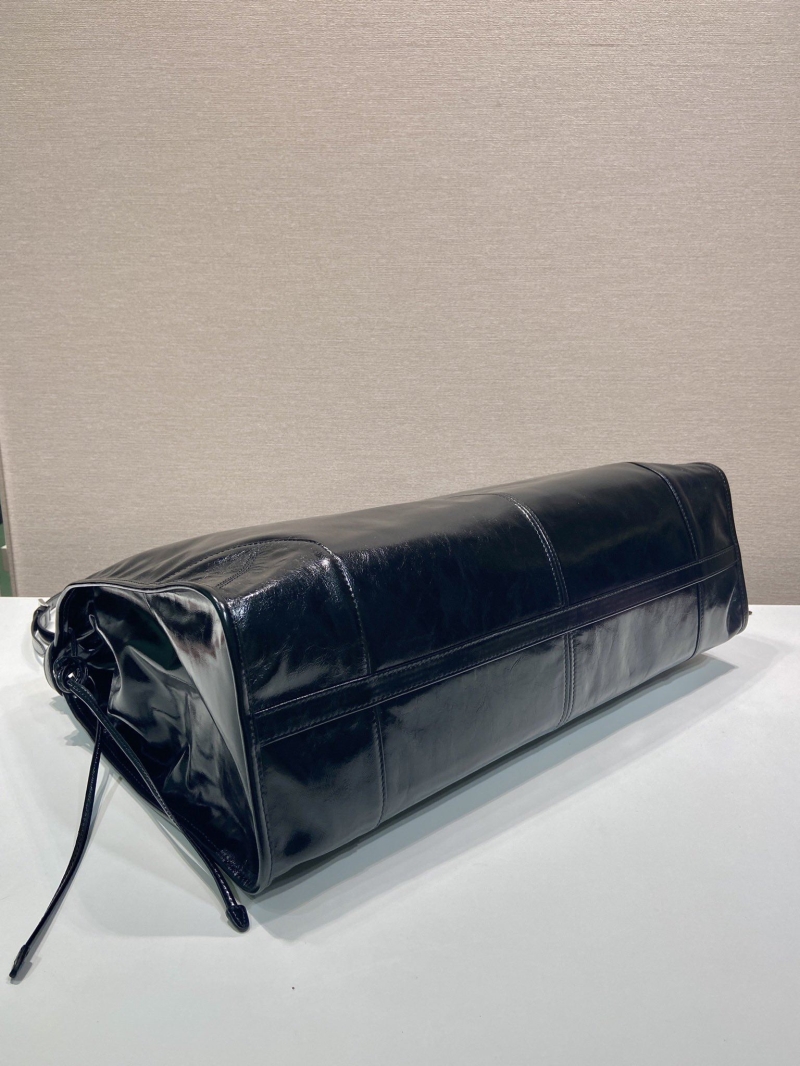 Pra*a satchel bags